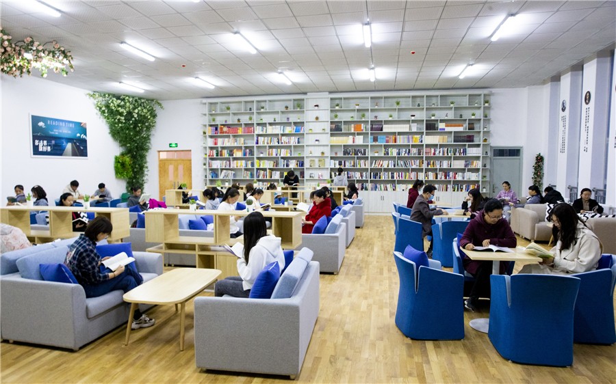 1615796563863020094.jpg 0BI4P7143_调整大小.jpg